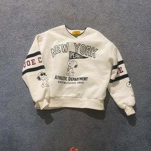 snoopy v neck sweatshirt